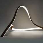 The lamp in the shape of an arc