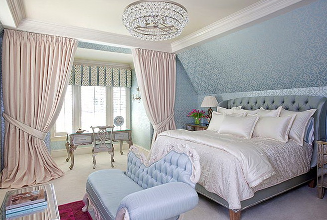2-graceful chandelier