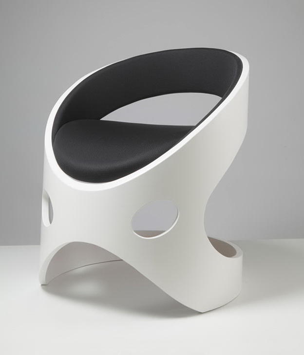 2-elegant-chairs