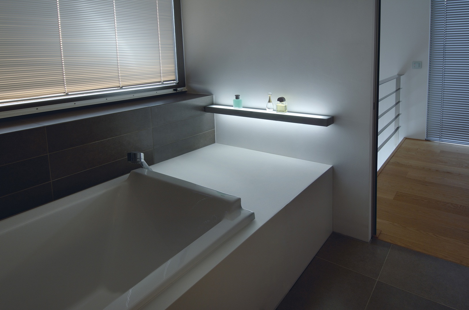 Flat 121